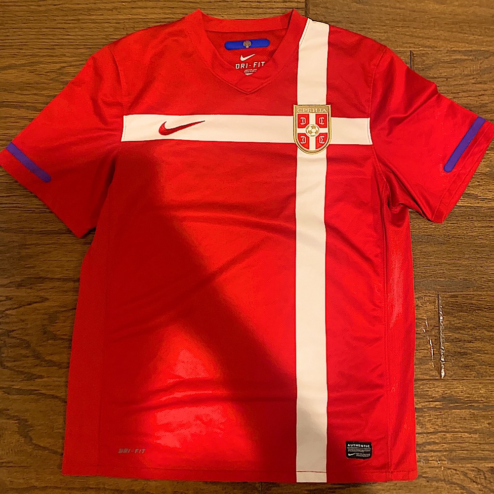 Men’s Nike Serbian 2010-11 home soccer jersey